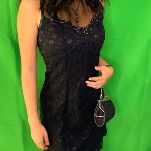 SHORT BLACK DRESS W BAG